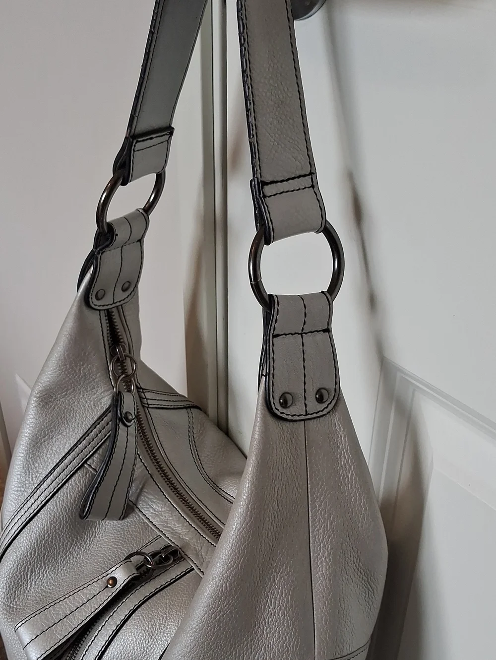 Reaction Kenneth Cole Taupe/Gray Pebbled Leather Slouchy Hobo Bag